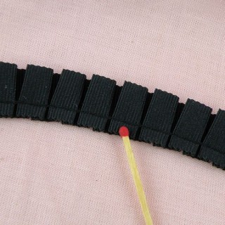 Grosgrain ribbon pleated braid 26 mms