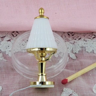 Lampe à pied miniature 1/12 électrifiée maison de poupée.